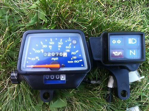 speedo.thumb.jpg.bb760f9f87b3b5c6c27697a